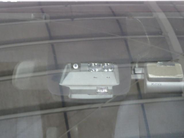 シエンタ G フルセグ メモリーナビ DVD再生 バックカメラ 衝突被害軽減システム ETC ドラレコ 両側電動スライド LEDヘッドランプ ウオークスルー 乗車定員7人 3列シート ワンオーナー 記録簿(6枚目)