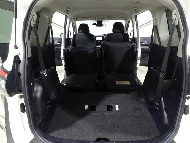 シエンタ G フルセグ メモリーナビ DVD再生 バックカメラ 衝突被害軽減システム ETC ドラレコ 両側電動スライド LEDヘッドランプ ウオークスルー 乗車定員7人 3列シート ワンオーナー 記録簿(17枚目)