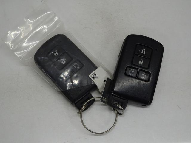 シエンタ G フルセグ メモリーナビ DVD再生 バックカメラ 衝突被害軽減システム ETC ドラレコ 両側電動スライド LEDヘッドランプ ウオークスルー 乗車定員7人 3列シート ワンオーナー 記録簿(39枚目)