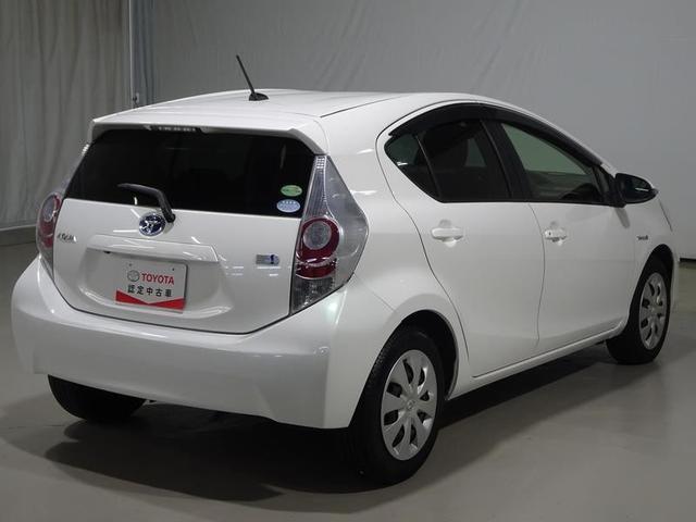 アクア S フルセグ メモリーナビ DVD再生 バックカメラ ワンオーナー 記録簿(3枚目)