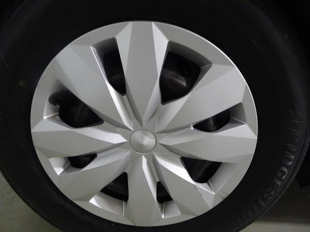 ヴィッツ ジュエラ　フルセグ　メモリーナビ　ＤＶＤ再生　バックカメラ　ＥＴＣ　プッシュスタート　スマートキー　盗難防止システム　オートエアコン　ナノイー　電動格納ミラー　ＡＢＳ　横滑防止装置（6枚目）