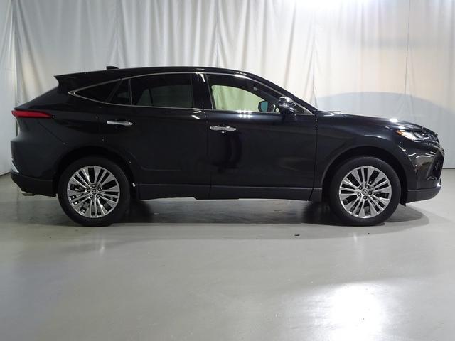 ハリアーハイブリッド Ｚ　レザーパッケージ　革シート　フルセグ　メモリーナビ　ミュージックプレイヤー接続可　バックカメラ　衝突被害軽減システム　ＥＴＣ　ドラレコ　ＬＥＤヘッドランプ　ワンオーナー　記録簿（18枚目）