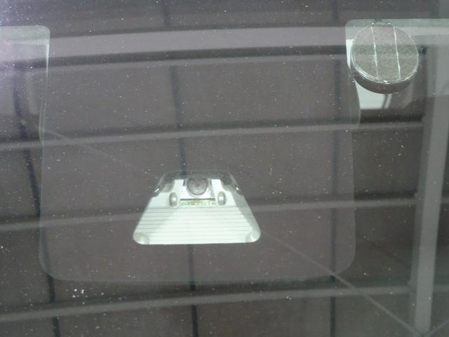 タンク カスタムＧ　Ｓ　ワンセグ　メモリーナビ　ミュージックプレイヤー接続可　バックカメラ　衝突被害軽減システム　ＥＴＣ　両側電動スライド　ＬＥＤヘッドランプ　ウオークスルー　ワンオーナー　記録簿　アイドリングストップ（6枚目）