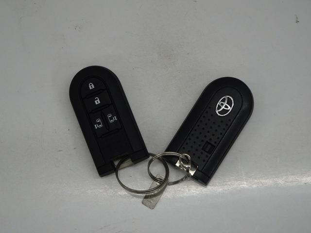 タンク カスタムＧ　Ｓ　ワンセグ　メモリーナビ　ミュージックプレイヤー接続可　バックカメラ　衝突被害軽減システム　ＥＴＣ　両側電動スライド　ＬＥＤヘッドランプ　ウオークスルー　ワンオーナー　記録簿　アイドリングストップ（39枚目）