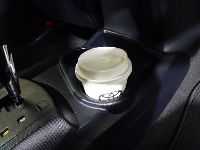 アクア Ｓスタイルブラック　ワンセグ　メモリーナビ　ミュージックプレイヤー接続可　バックカメラ　衝突被害軽減システム　ＥＴＣ　ドラレコ　記録簿（33枚目）