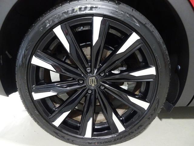 クラウンクロスオーバー ＲＳアドバンスド　革シート　サンルーフ　４ＷＤ　フルセグ　メモリーナビ　ミュージックプレイヤー接続可　バックカメラ　衝突被害軽減システム　ＥＴＣ　ドラレコ　ＬＥＤヘッドランプ　ワンオーナー　記録簿（7枚目）