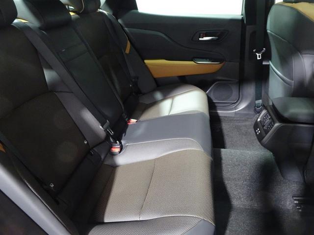 クラウンクロスオーバー ＲＳアドバンスド　革シート　サンルーフ　４ＷＤ　ディスプレイオーディオ　フルセグ　メモリーナビ　ミュージックプレイヤー接続可　バックカメラ　衝突被害軽減システム　クルーズコントロール　ＥＴＣ　ドラレコ　純正アルミ（45枚目）