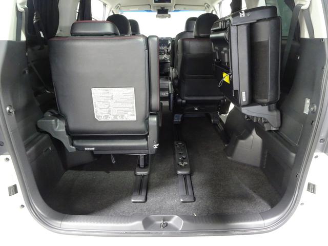 豊富なシートアレンジで、高さや長さのあるものなど色々な荷物が積めます！