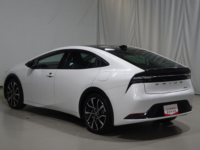 プリウス Ｚ　サンルーフ　フルセグ　メモリーナビ　ミュージックプレイヤー接続可　バックカメラ　衝突被害軽減システム　ＥＴＣ　ドラレコ　ＬＥＤヘッドランプ　ワンオーナー（19枚目）