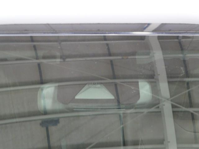 ヤリスクロス ハイブリッドＺ　フルセグ　メモリーナビ　ＤＶＤ再生　ミュージックプレイヤー接続可　バックカメラ　衝突被害軽減システム　ＥＴＣ　ＬＥＤヘッドランプ　ワンオーナー　記録簿（7枚目）