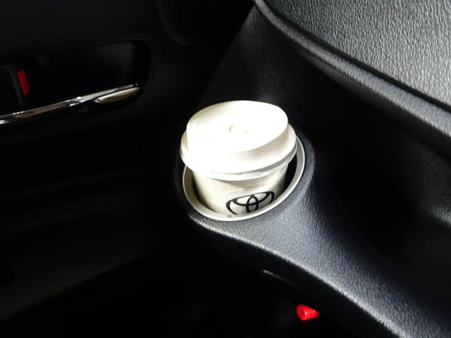 シエンタ Ｇ　セーフティーエディション　トヨタ認定中古車　一年間保証付　４ＷＤ　フルセグ　メモリーナビ　ＤＶＤ再生　バックカメラ　衝突被害軽減システム　オートマチックハイビーム　シートヒーター　両側電動スライドドア　ＬＥＤヘッドランプ（44枚目）