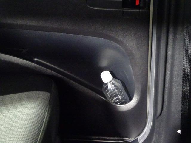 シエンタ Ｇ　セーフティーエディション　トヨタ認定中古車　一年間保証付　４ＷＤ　フルセグ　メモリーナビ　ＤＶＤ再生　バックカメラ　衝突被害軽減システム　オートマチックハイビーム　シートヒーター　両側電動スライドドア　ＬＥＤヘッドランプ（48枚目）