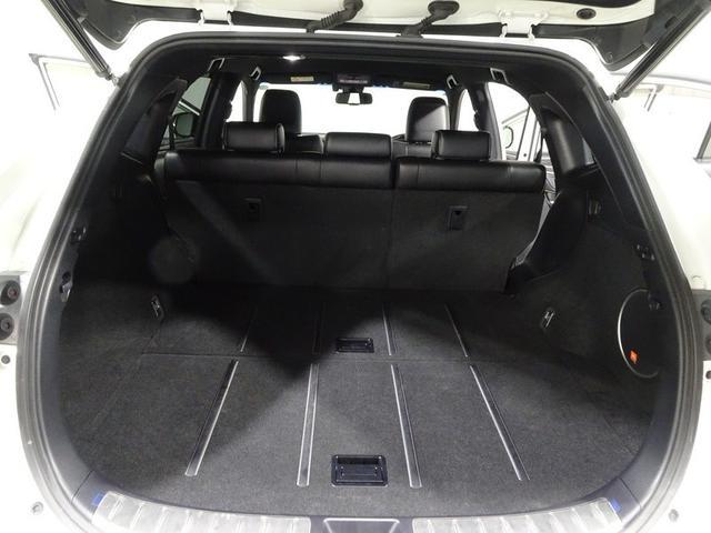 ラゲージスペースもしっかりと確保されています。