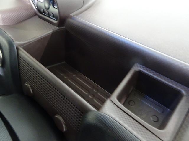 スペイド Ｆ　クイーン　フルセグ　メモリーナビ　ＤＶＤ再生　バックカメラ　ＥＴＣ　ドラレコ　電動スライドドア　ＨＩＤヘッドライト　ウオークスルー　ワンオーナー　アイドリングストップ（30枚目）