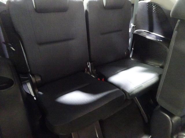 シエンタ Ｇ　フルセグ　メモリーナビ　ＤＶＤ再生　バックカメラ　ＥＴＣ　両側電動スライド　ウオークスルー　乗車定員７人　３列シート　アイドリングストップ（13枚目）