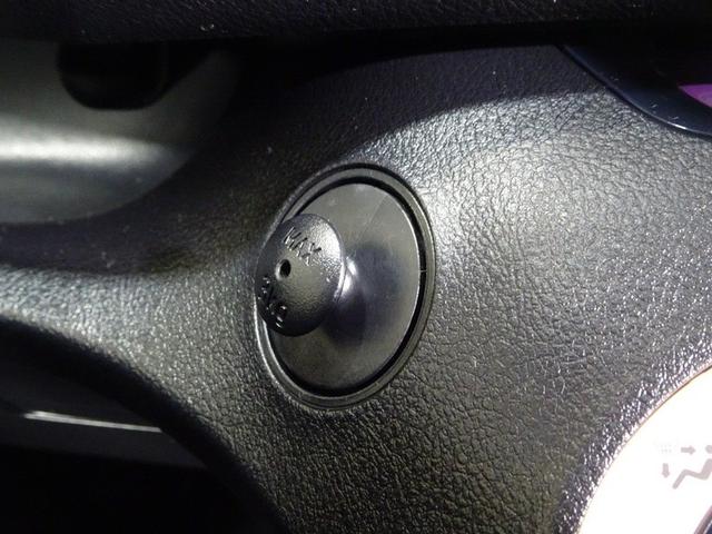 シエンタ Ｇ　フルセグ　メモリーナビ　ＤＶＤ再生　バックカメラ　ＥＴＣ　両側電動スライド　ウオークスルー　乗車定員７人　３列シート　アイドリングストップ（33枚目）