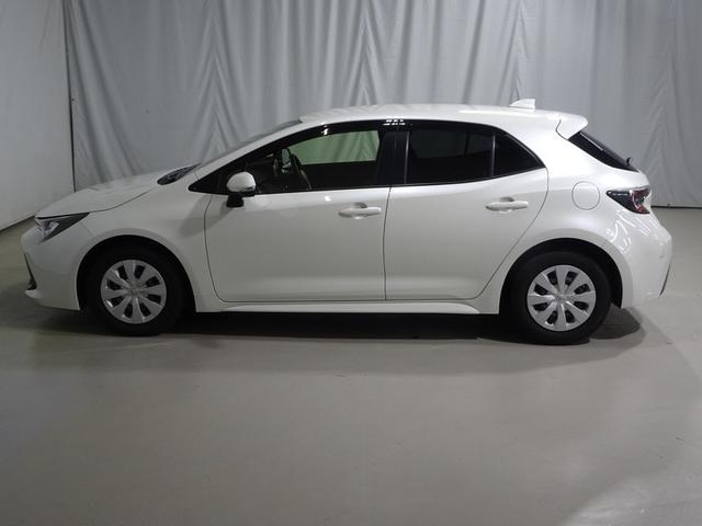 カローラスポーツ Ｇ　Ｘ　ワンセグ　メモリーナビ　ミュージックプレイヤー接続可　バックカメラ　衝突被害軽減システム　ＬＥＤヘッドランプ　ワンオーナー　アイドリングストップ（2枚目）