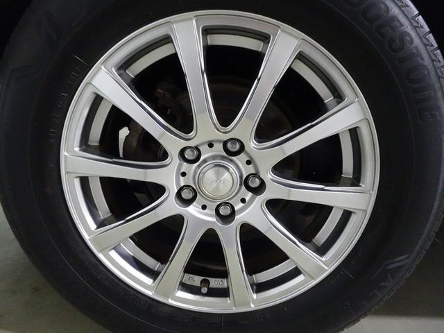 ＲＡＶ４ ハイブリッドＸ　４ＷＤ　フルセグ　メモリーナビ　ＤＶＤ再生　バックカメラ　衝突被害軽減システム　ＥＴＣ　ＬＥＤヘッドランプ　ワンオーナー　フルエアロ（6枚目）