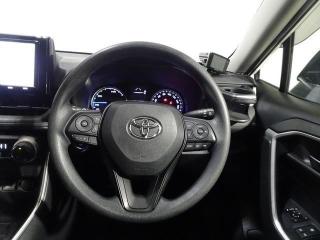 ＲＡＶ４ ハイブリッドＸ　４ＷＤ　フルセグ　メモリーナビ　ＤＶＤ再生　バックカメラ　衝突被害軽減システム　ＥＴＣ　ＬＥＤヘッドランプ　ワンオーナー　フルエアロ（8枚目）