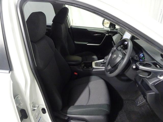 ＲＡＶ４ ハイブリッドＸ　４ＷＤ　フルセグ　メモリーナビ　ＤＶＤ再生　バックカメラ　衝突被害軽減システム　ＥＴＣ　ＬＥＤヘッドランプ　ワンオーナー　フルエアロ（13枚目）