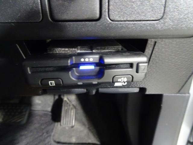 ルーミー X 4WD ミュージックプレイヤー接続可 バックカメラ 衝突被害軽減システム ETC 電動スライドドア ウオークスルー ワンオーナー アイドリングストップ(11枚目)