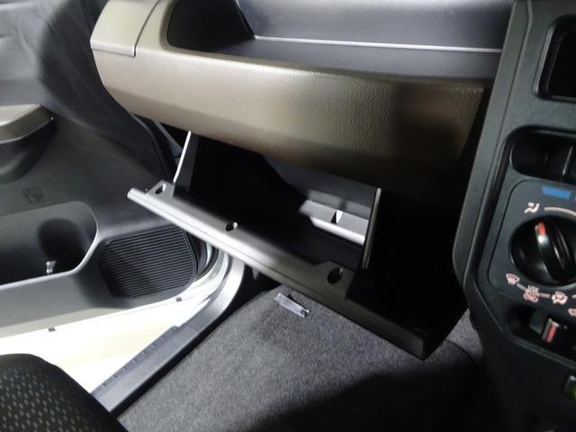 ルーミー X 4WD ミュージックプレイヤー接続可 バックカメラ 衝突被害軽減システム ETC 電動スライドドア ウオークスルー ワンオーナー アイドリングストップ(31枚目)