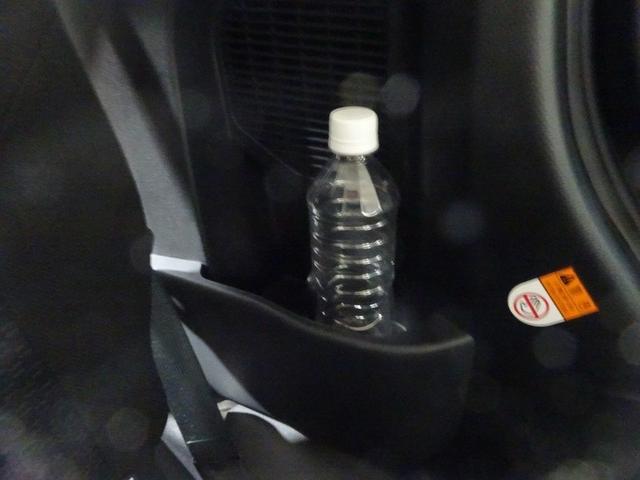 ルーミー X 4WD ミュージックプレイヤー接続可 バックカメラ 衝突被害軽減システム ETC 電動スライドドア ウオークスルー ワンオーナー アイドリングストップ(36枚目)