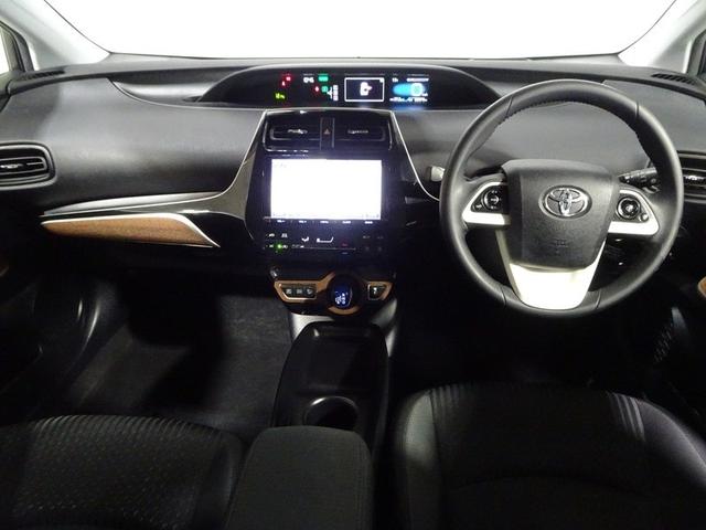 プリウス Ｓセーフティプラス　フルセグ　メモリーナビ　ＤＶＤ再生　バックカメラ　衝突被害軽減システム　ＥＴＣ　ドラレコ　ＬＥＤヘッドランプ　ワンオーナー（25枚目）