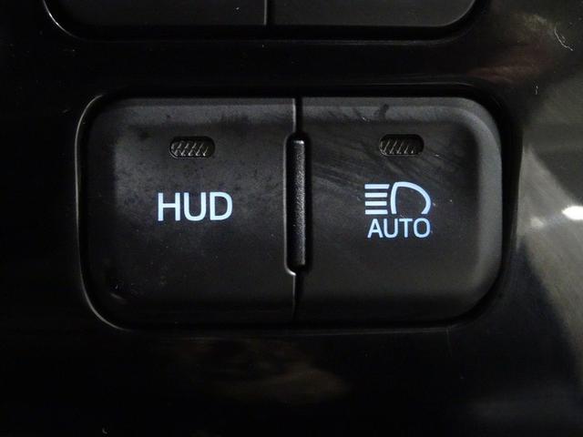 プリウス Ｓセーフティプラス　フルセグ　メモリーナビ　ＤＶＤ再生　バックカメラ　衝突被害軽減システム　ＥＴＣ　ドラレコ　ＬＥＤヘッドランプ　ワンオーナー（30枚目）