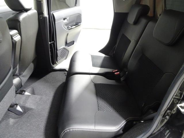 車内は『まるピカクリーン』で綺麗にクリーニング！シートや床面などしっかりと除菌・消臭施工をしているので、安心して乗っていただけます！