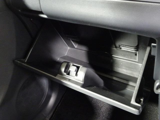 アルトラパン 10thアニバーサリーリミテッド フルセグ メモリーナビ DVD再生 ドラレコ プッシュスタート スマートキー 盗難防止システム オートエアコン シートヒーター HIDヘッドライト 社外アルミ ベンチシート ABS(31枚目)