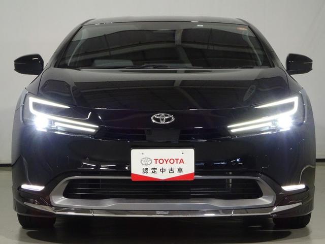 プリウス Ｚ　フルセグ　ミュージックプレイヤー接続可　バックカメラ　衝突被害軽減システム　ＥＴＣ　ドラレコ　ＬＥＤヘッドランプ　ワンオーナー　フルエアロ（4枚目）