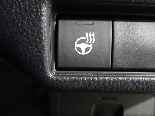 プリウス Ｚ　フルセグ　ミュージックプレイヤー接続可　バックカメラ　衝突被害軽減システム　ＥＴＣ　ドラレコ　ＬＥＤヘッドランプ　ワンオーナー　フルエアロ（30枚目）