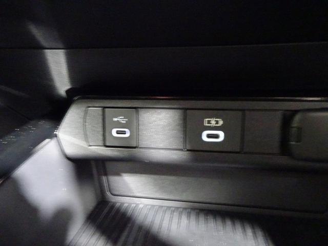 プリウス Ｚ　フルセグ　ミュージックプレイヤー接続可　バックカメラ　衝突被害軽減システム　ＥＴＣ　ドラレコ　ＬＥＤヘッドランプ　ワンオーナー　フルエアロ（31枚目）