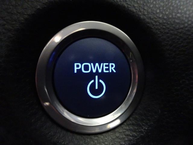 カローラ ハイブリッド　ダブルバイビー　ＤＶＤ再生　ミュージックプレイヤー接続可　バックカメラ　衝突被害軽減システム　ＥＴＣ　ドラレコ　ＬＥＤヘッドランプ　ワンオーナー（9枚目）