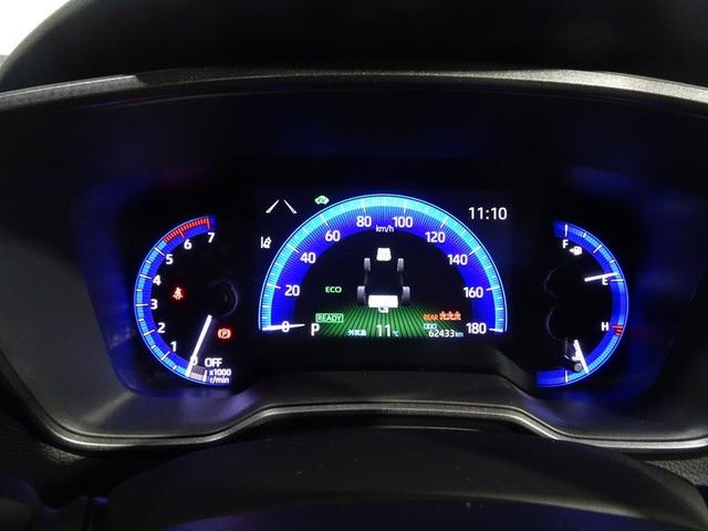 カローラ ハイブリッド　ダブルバイビー　ＤＶＤ再生　ミュージックプレイヤー接続可　バックカメラ　衝突被害軽減システム　ＥＴＣ　ドラレコ　ＬＥＤヘッドランプ　ワンオーナー（24枚目）