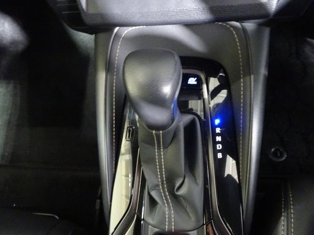 カローラ ハイブリッド　ダブルバイビー　ＤＶＤ再生　ミュージックプレイヤー接続可　バックカメラ　衝突被害軽減システム　ＥＴＣ　ドラレコ　ＬＥＤヘッドランプ　ワンオーナー（26枚目）