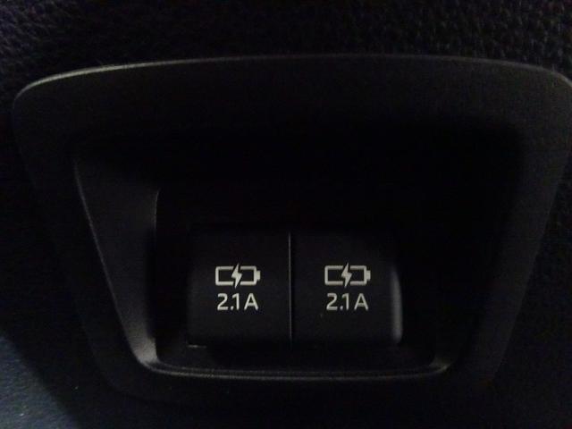 カローラ ハイブリッド　ダブルバイビー　ＤＶＤ再生　ミュージックプレイヤー接続可　バックカメラ　衝突被害軽減システム　ＥＴＣ　ドラレコ　ＬＥＤヘッドランプ　ワンオーナー（36枚目）