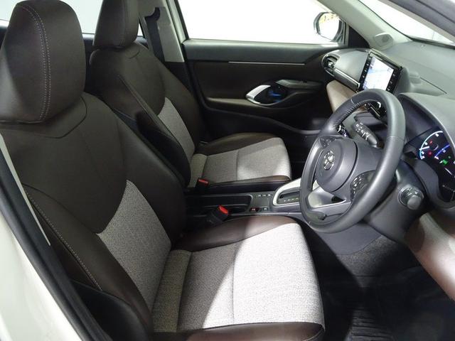 ヤリスクロス ハイブリッドＺ　フルセグ　メモリーナビ　ミュージックプレイヤー接続可　バックカメラ　衝突被害軽減システム　ＥＴＣ　ドラレコ　ＬＥＤヘッドランプ　ワンオーナー（14枚目）