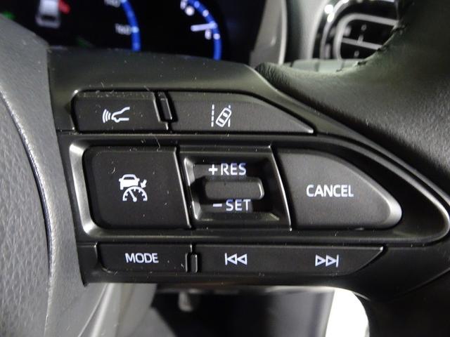 ヤリスクロス ハイブリッドＺ　フルセグ　メモリーナビ　ミュージックプレイヤー接続可　バックカメラ　衝突被害軽減システム　ＥＴＣ　ドラレコ　ＬＥＤヘッドランプ　ワンオーナー（28枚目）