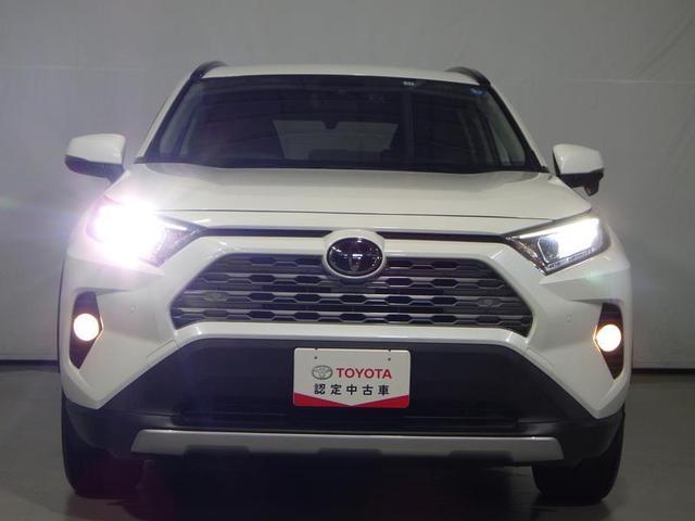 ＲＡＶ４ Ｇ　トヨタ認定中古車　１年間保証付　４ＷＤ　フルセグ　メモリーナビ　ＤＶＤ再生　バックカメラ　クルーズコントロール　衝突被害軽減システム　ＥＴＣ　ドラレコ　パワーバックドア　ＬＥＤヘッドランプ　純正アルミ（5枚目）