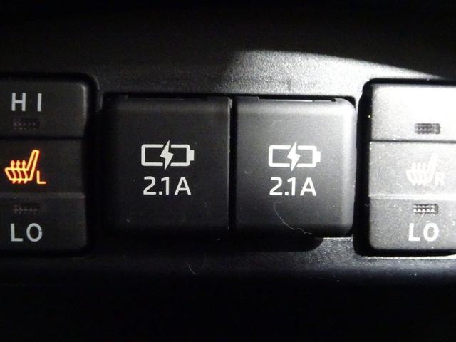 シエンタ Ｇ　クエロ　４ＷＤ　フルセグ　メモリーナビ　ＤＶＤ再生　バックカメラ　衝突被害軽減システム　ＥＴＣ　両側電動スライド　ＬＥＤヘッドランプ　ウオークスルー　乗車定員６人　３列シート　記録簿（36枚目）
