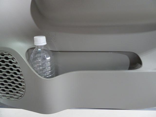 パッソ Ｘ　ＬパッケージＳ　トヨタ認定中古車　一年間保証付　ワンセグ　メモリーナビ　ミュージックプレイヤー接続可　バックカメラ　衝突被害軽減システム　ドラレコ　プッシュスタート　スマートキー　ＬＥＤヘッドランプ　ベンチシート（44枚目）