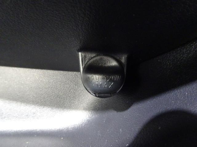 シエンタ ハイブリッドＧ　トヨタ認定中古車　一年間保証付　フルセグ　メモリーナビ　ＤＶＤ再生　バックカメラ　衝突被害軽減システム　オートマチックハイビーム　ドラレコ　スマートキー　オートエアコン　両側電動スライド　社外アルミ（36枚目）