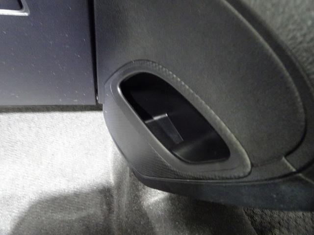 シエンタ ハイブリッドＧ　トヨタ認定中古車　一年間保証付　フルセグ　メモリーナビ　ＤＶＤ再生　バックカメラ　衝突被害軽減システム　オートマチックハイビーム　ドラレコ　スマートキー　オートエアコン　両側電動スライド　社外アルミ（44枚目）