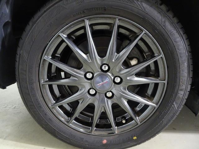 シエンタ Ｇ　フルセグ　メモリーナビ　ＤＶＤ再生　バックカメラ　衝突被害軽減システム　ＥＴＣ　ドラレコ　両側電動スライド　ウオークスルー　乗車定員７人　３列シート　アイドリングストップ（5枚目）