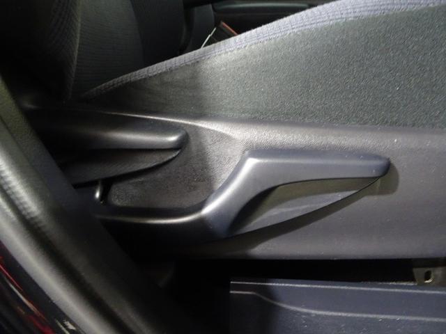 シエンタ Ｇ　フルセグ　メモリーナビ　ＤＶＤ再生　バックカメラ　衝突被害軽減システム　ＥＴＣ　ドラレコ　両側電動スライド　ウオークスルー　乗車定員７人　３列シート　アイドリングストップ（23枚目）