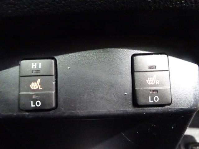 シエンタ Ｇ　フルセグ　メモリーナビ　ＤＶＤ再生　バックカメラ　衝突被害軽減システム　ＥＴＣ　ドラレコ　両側電動スライド　ウオークスルー　乗車定員７人　３列シート　アイドリングストップ（31枚目）