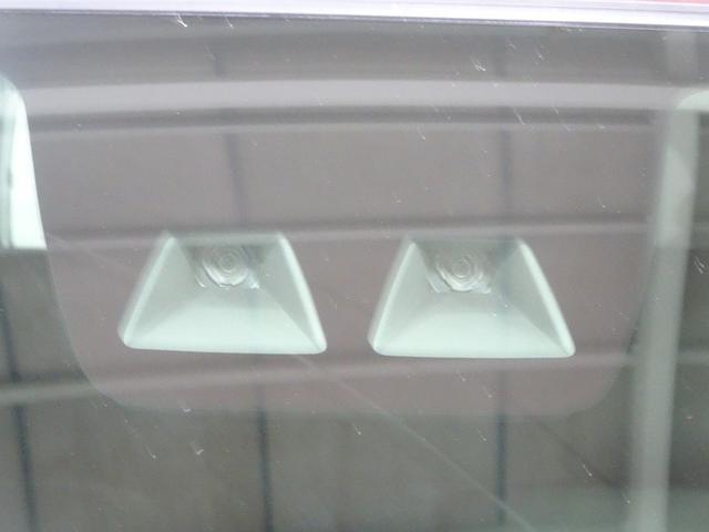 ルーミー X S 4WD フルセグ メモリーナビ DVD再生 バックカメラ 衝突被害軽減システム ETC 電動スライドドア ウオークスルー 記録簿 アイドリングストップ(7枚目)