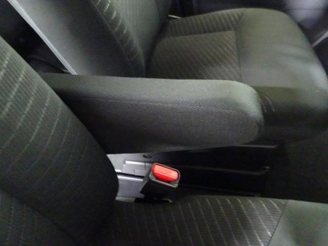 ルーミー X S 4WD フルセグ メモリーナビ DVD再生 バックカメラ 衝突被害軽減システム ETC 電動スライドドア ウオークスルー 記録簿 アイドリングストップ(24枚目)